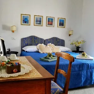 Myosotis Bed & Breakfast Pisa