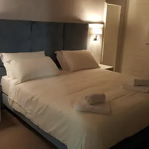 https://maison-delite-venice.hotelslidodijesolo.com