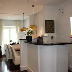https://relais-la-maison-de-luxe-bb.it-romehotels.com