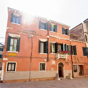 Guest house Ca' San Marcuola 1, Venice